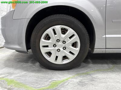 2017 Dodge Grand Caravan SE   - Photo 16 - Bethany, CT 06524