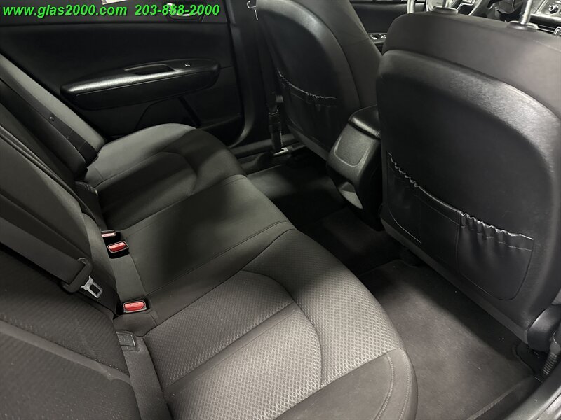 2017 Kia Optima LX - Photo 10 - Bethany, CT 06524