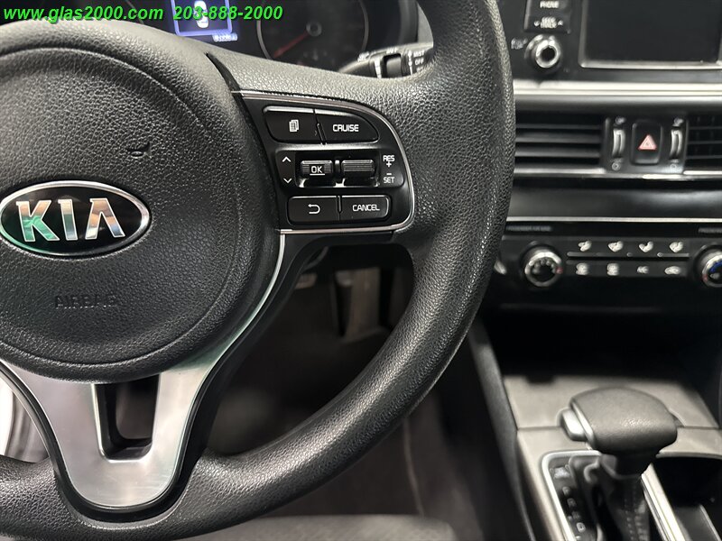 2017 Kia Optima LX - Photo 23 - Bethany, CT 06524