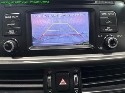 2017 Kia Optima LX - Photo 11 - Bethany, CT 06524