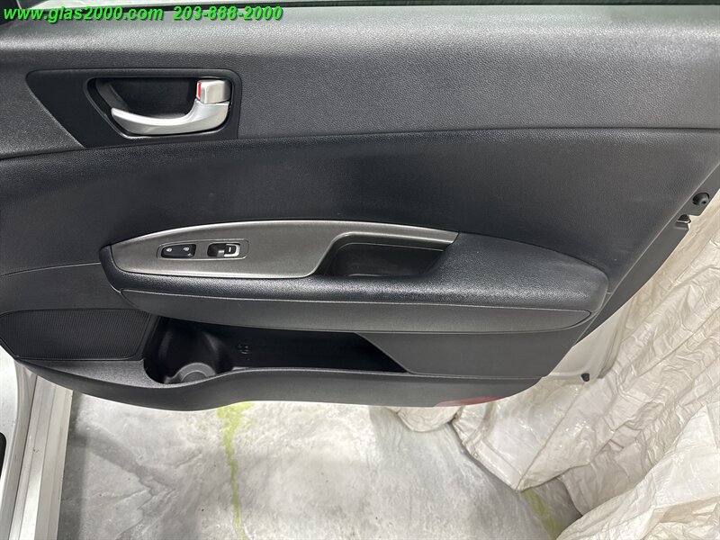 2017 Kia Optima LX - Photo 26 - Bethany, CT 06524