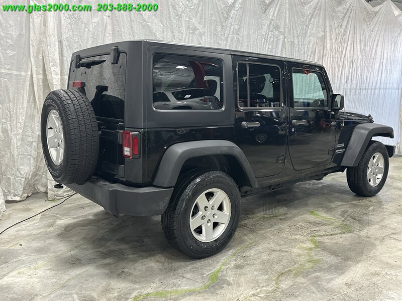 2015 Jeep Wrangler Unlimited Sport - Photo 8 - Bethany, CT 06524