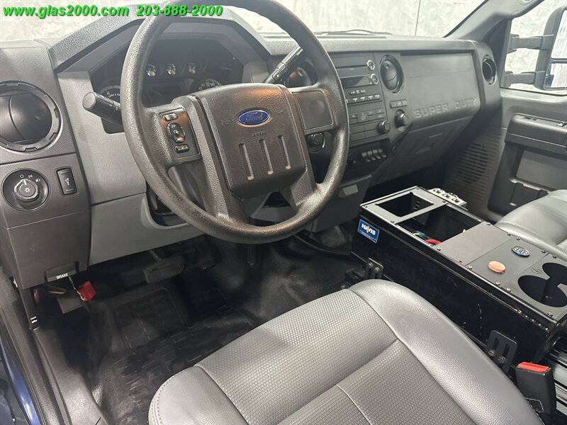 2011 Ford F-450 Super Duty - Photo 3 - Bethany, CT 06524
