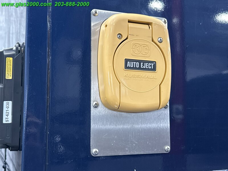 2011 Ford F-450 Super Duty - Photo 27 - Bethany, CT 06524