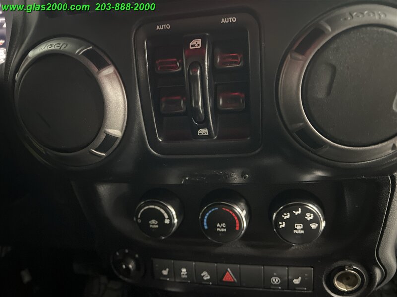 2016 Jeep Wrangler Unlimited Freedom Edition - Photo 14 - Bethany, CT 06524