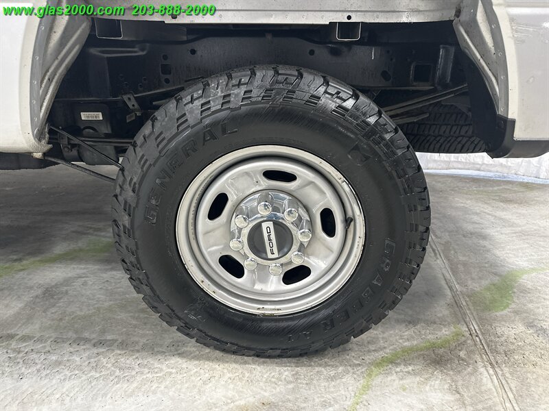 2017 Ford F-250 XL - Photo 23 - Bethany, CT 06524