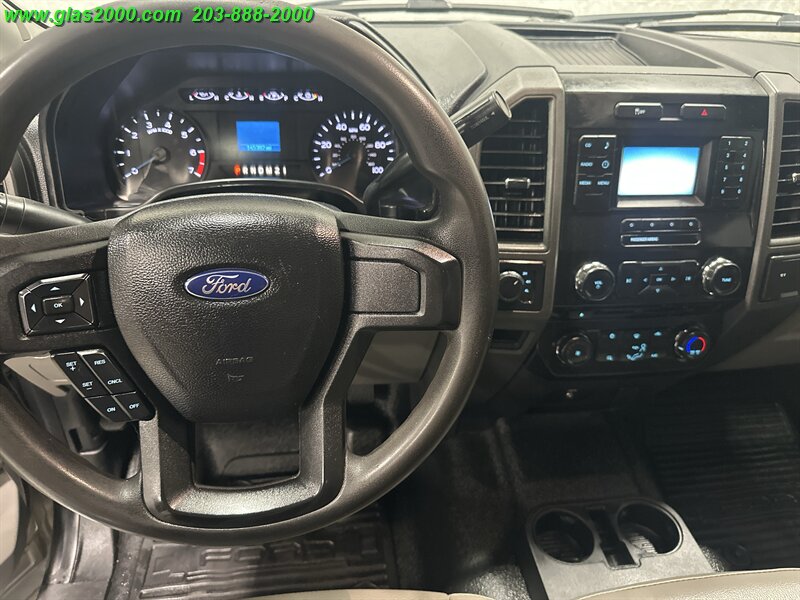 2017 Ford F-250 XL - Photo 11 - Bethany, CT 06524