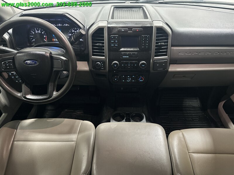 2017 Ford F-250 XL - Photo 6 - Bethany, CT 06524