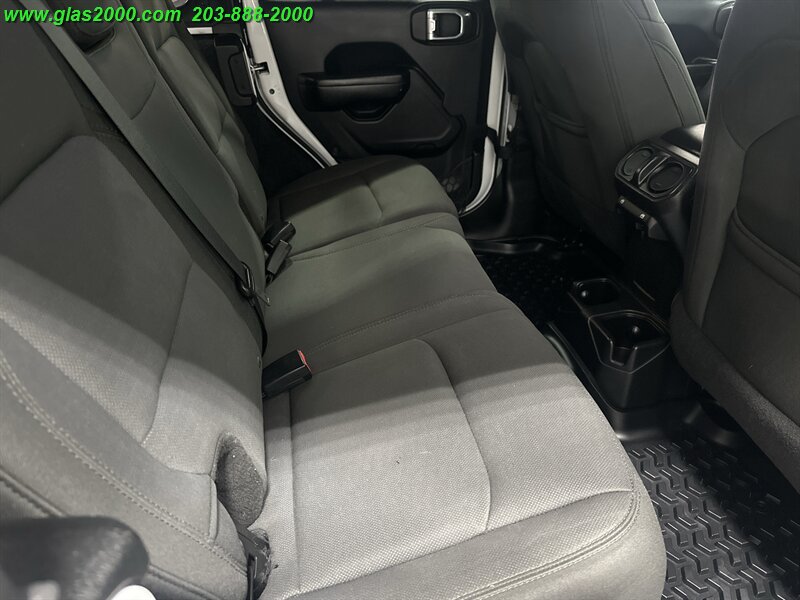 2018 Jeep Wrangler Unlimited Sport S - Photo 10 - Bethany, CT 06524