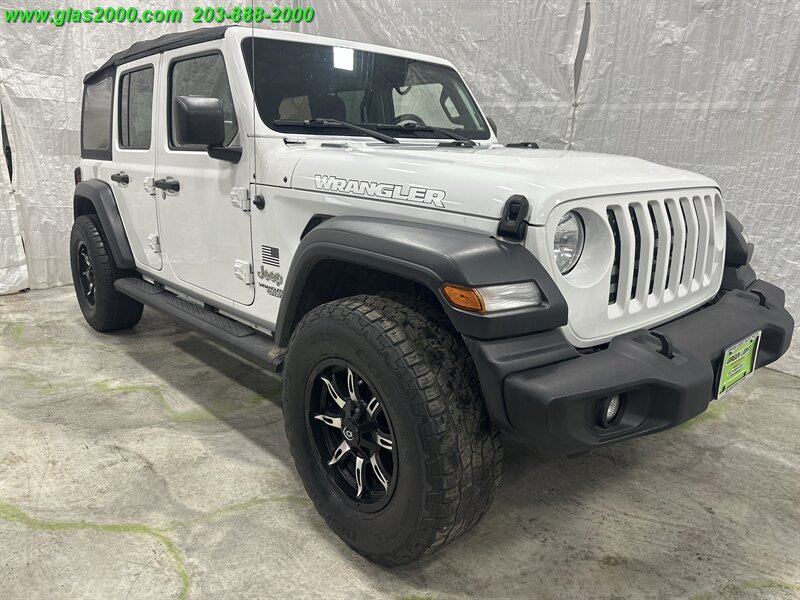 2018 Jeep Wrangler Unlimited Sport S - Photo 2 - Bethany, CT 06524