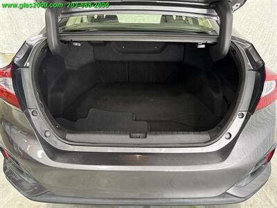 2018 Honda Clarity Plug-In Hybrid Touring   - Photo 15 - Bethany, CT 06524