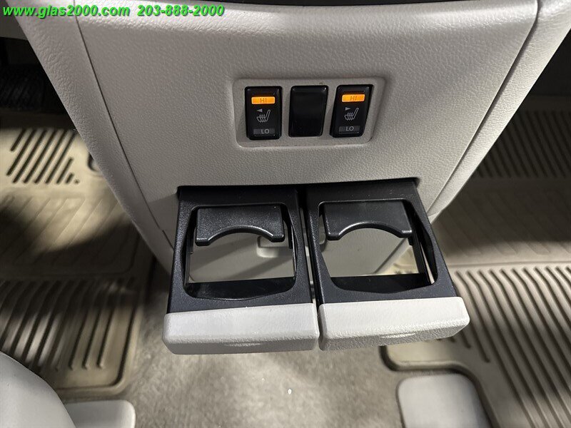 2015 Nissan Quest 3.5 SV - Photo 34 - Bethany, CT 06524