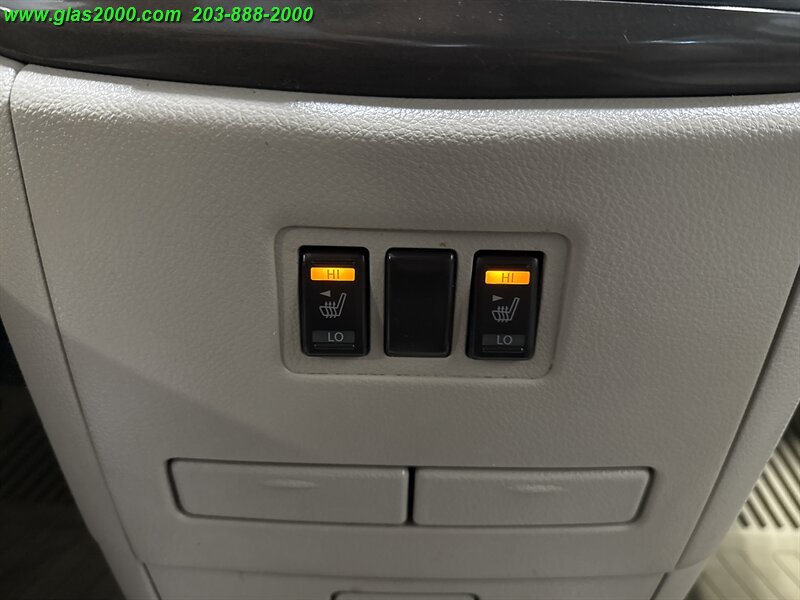 2015 Nissan Quest 3.5 SV - Photo 30 - Bethany, CT 06524