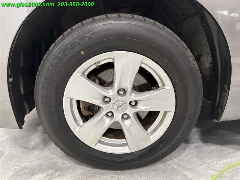 2015 Nissan Quest 3.5 SV - Photo 16 - Bethany, CT 06524