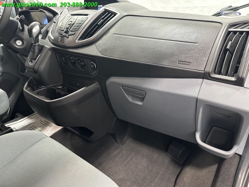 2015 Ford TRANSIT 150 XLT photo