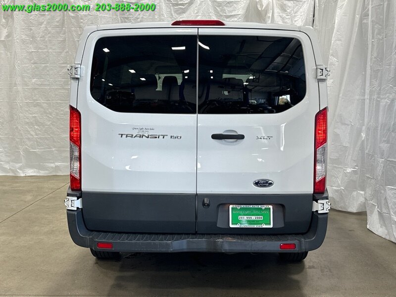 2015 Ford TRANSIT 150 XLT photo