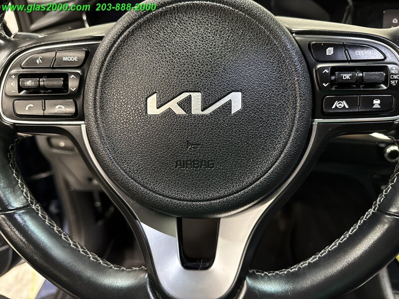 2022 Kia Niro Touring - Photo 22 - Bethany, CT 06524