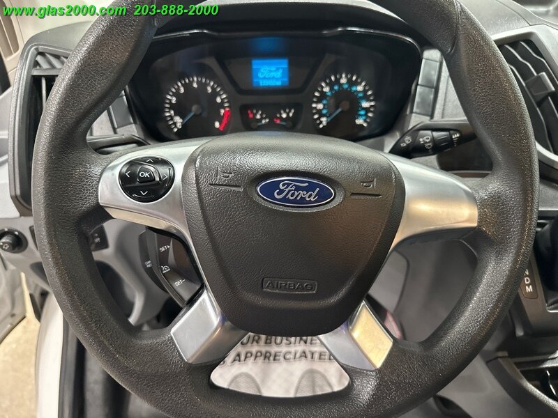 2016 Ford TRANSIT photo