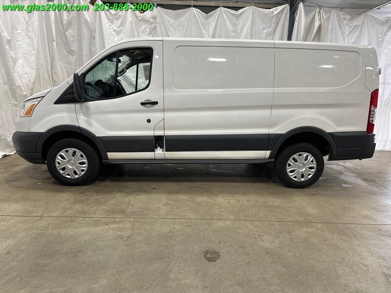 2016 Ford TRANSIT photo