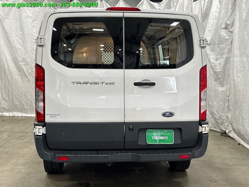 2016 Ford TRANSIT photo