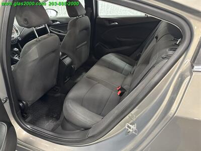 2018 Chevrolet Cruze LT - Photo 9 - Bethany, CT 06524