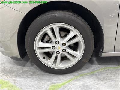 2018 Chevrolet Cruze LT - Photo 16 - Bethany, CT 06524