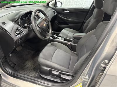 2018 Chevrolet Cruze LT - Photo 3 - Bethany, CT 06524