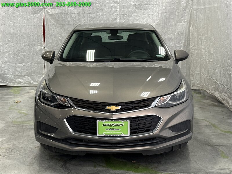 2018 Chevrolet Cruze LT - Photo 19 - Bethany, CT 06524