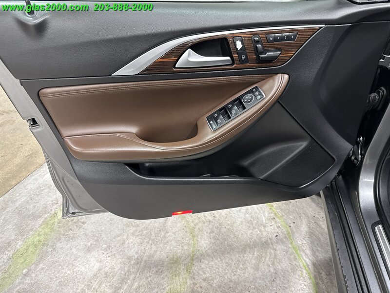 2017 INFINITI QX30 Premium - Photo 25 - Bethany, CT 06524