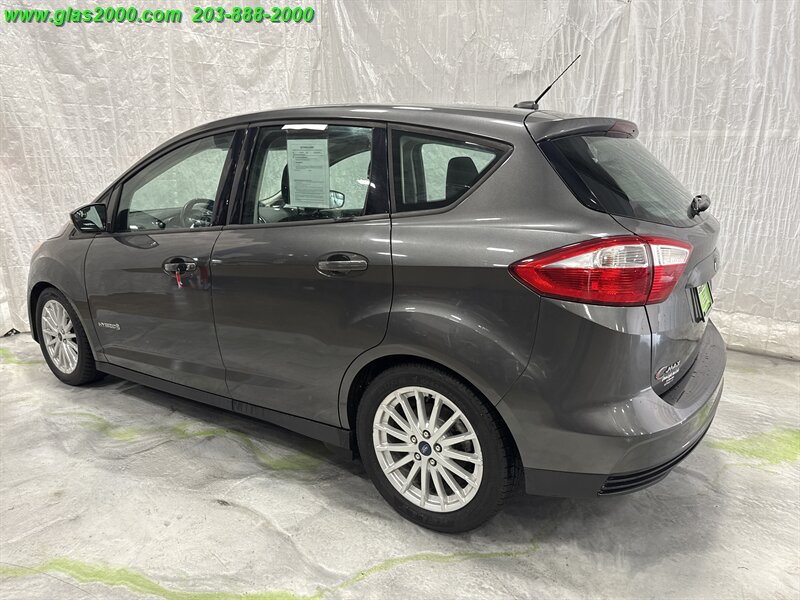 2016 Ford C-MAX Hybrid SE - Photo 7 - Bethany, CT 06524