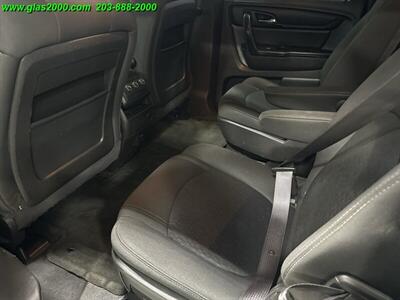 2015 GMC Acadia SLE-2 - Photo 9 - Bethany, CT 06524