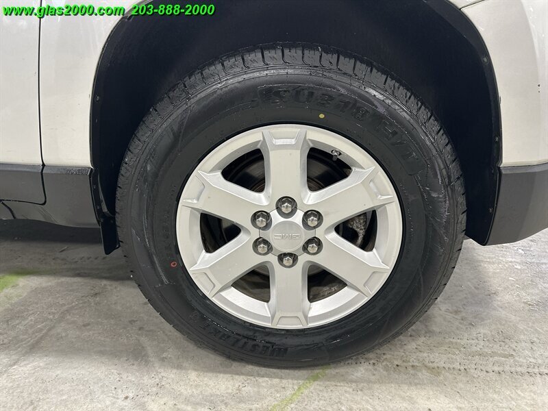 2015 GMC Acadia SLE-2 - Photo 17 - Bethany, CT 06524