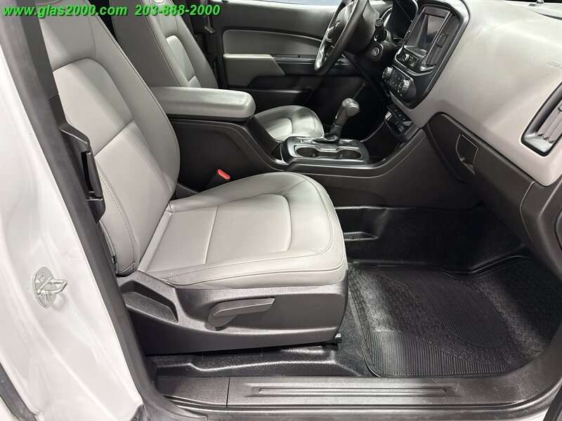 2018 Chevrolet Colorado Work Truck - Photo 5 - Bethany, CT 06524