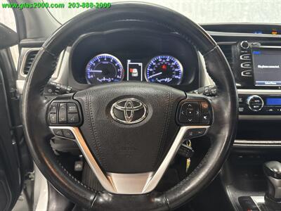 2019 Toyota Highlander LE - Photo 4 - Bethany, CT 06524