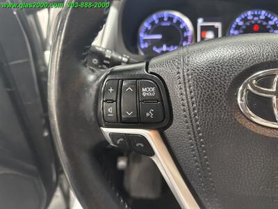 2019 Toyota Highlander LE - Photo 21 - Bethany, CT 06524