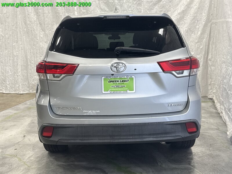 2019 Toyota Highlander LE - Photo 20 - Bethany, CT 06524
