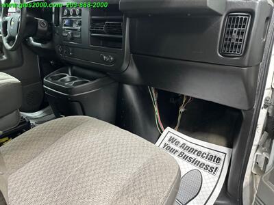 2014 Chevrolet Express LT 3500   - Photo 5 - Bethany, CT 06524