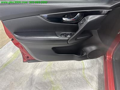 2019 Nissan Rogue SL - Photo 25 - Bethany, CT 06524