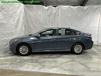 2016 Hyundai Sonata Hybrid SE   - Photo 13 - Bethany, CT 06524
