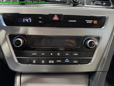 2016 Hyundai Sonata Hybrid SE   - Photo 28 - Bethany, CT 06524