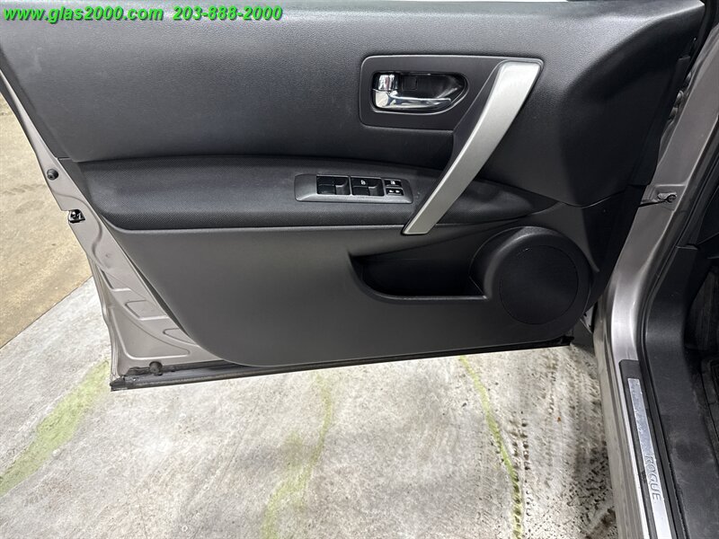 2010 Nissan Rogue S - Photo 25 - Bethany, CT 06524