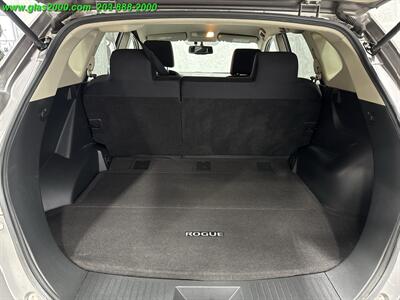 2010 Nissan Rogue S - Photo 15 - Bethany, CT 06524