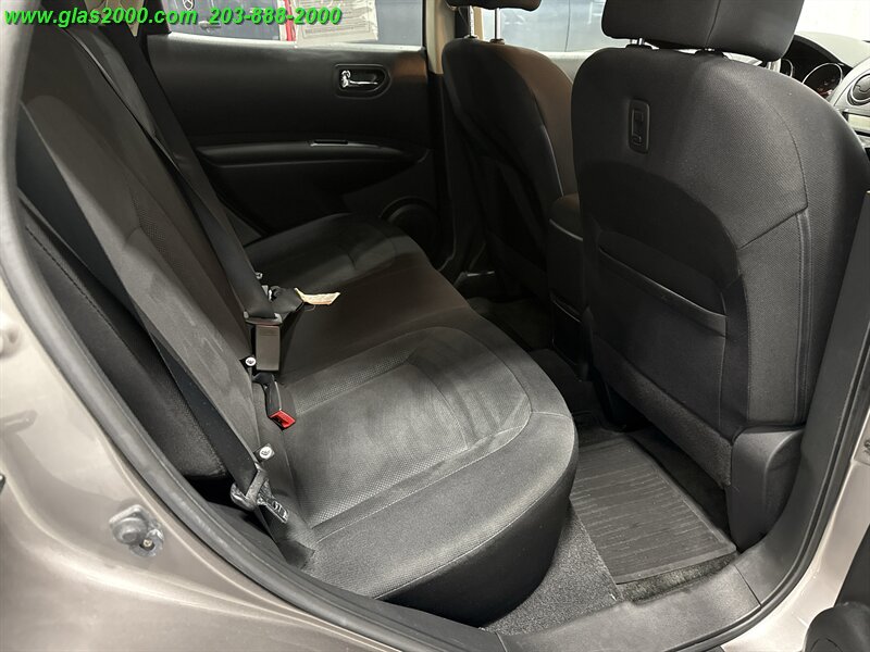 2010 Nissan Rogue S - Photo 10 - Bethany, CT 06524