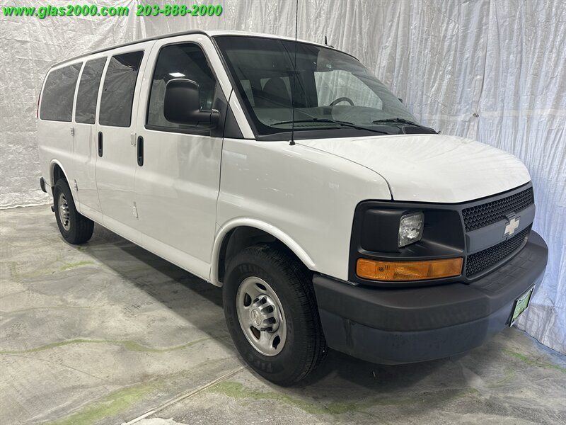2015 Chevrolet Express LS Passenger - Photo 2 - Bethany, CT 06524