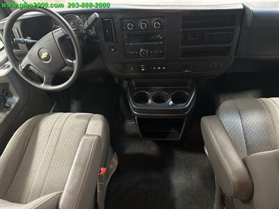 2015 Chevrolet Express LS Passenger - Photo 6 - Bethany, CT 06524