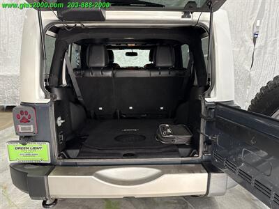 2017 Jeep Wrangler Unlimited Sahara   - Photo 15 - Bethany, CT 06524
