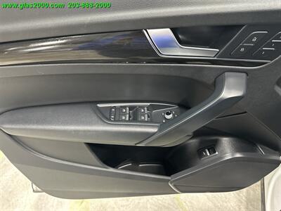 2020 Audi Q5 quattro Premium 45 TFSI   - Photo 25 - Bethany, CT 06524