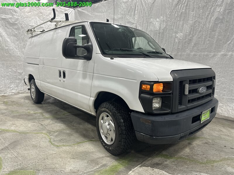 2013 Ford E-Series Chassis Commercial - Photo 2 - Bethany, CT 06524