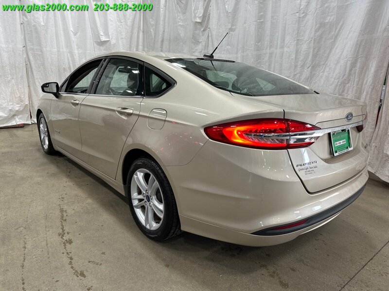 2018 Ford Fusion Hybrid S photo