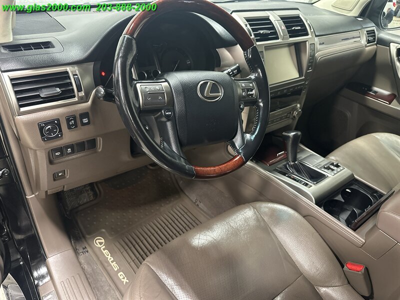 2016 Lexus GX 460 - Photo 3 - Bethany, CT 06524